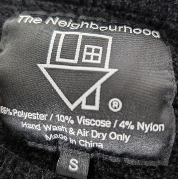 The Neighbourhoid Crewneck Black Sweater...Size Small - Picture 5 of 6